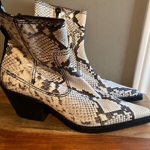 Joseph leopard print booties side zip up never worn size 40